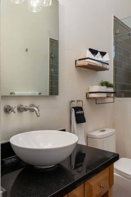 Elegant 3Br Home With Rooftop & Grill In Centro San Miguel サン・ミゲル・デ・アジェンデ エクステリア 写真